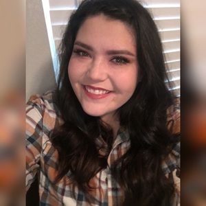 Meet your Posher, Veronica